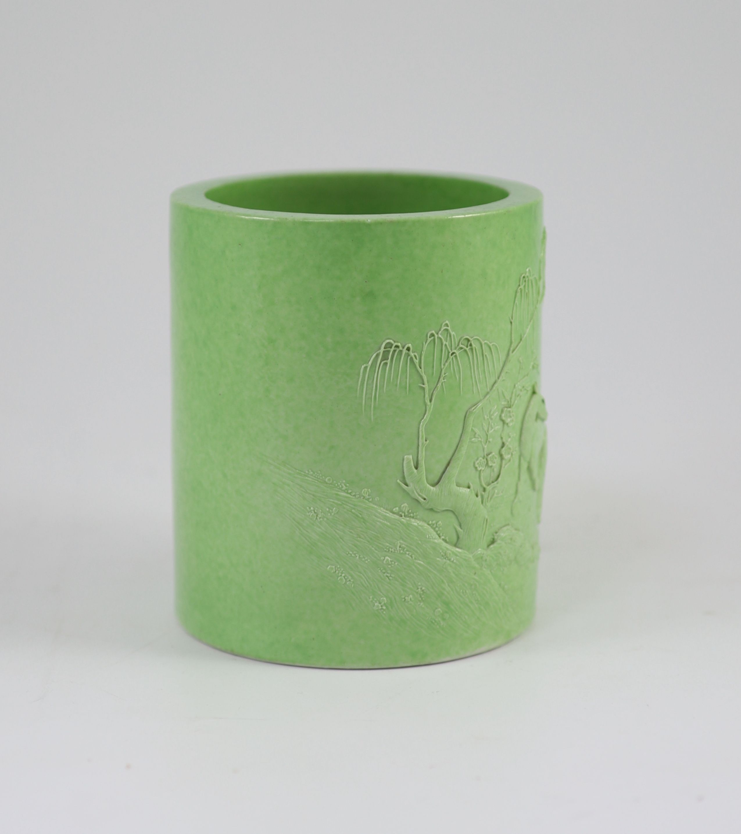 A Chinese lime green glazed brushpot, bitong, 19th century, 13.7 cm high